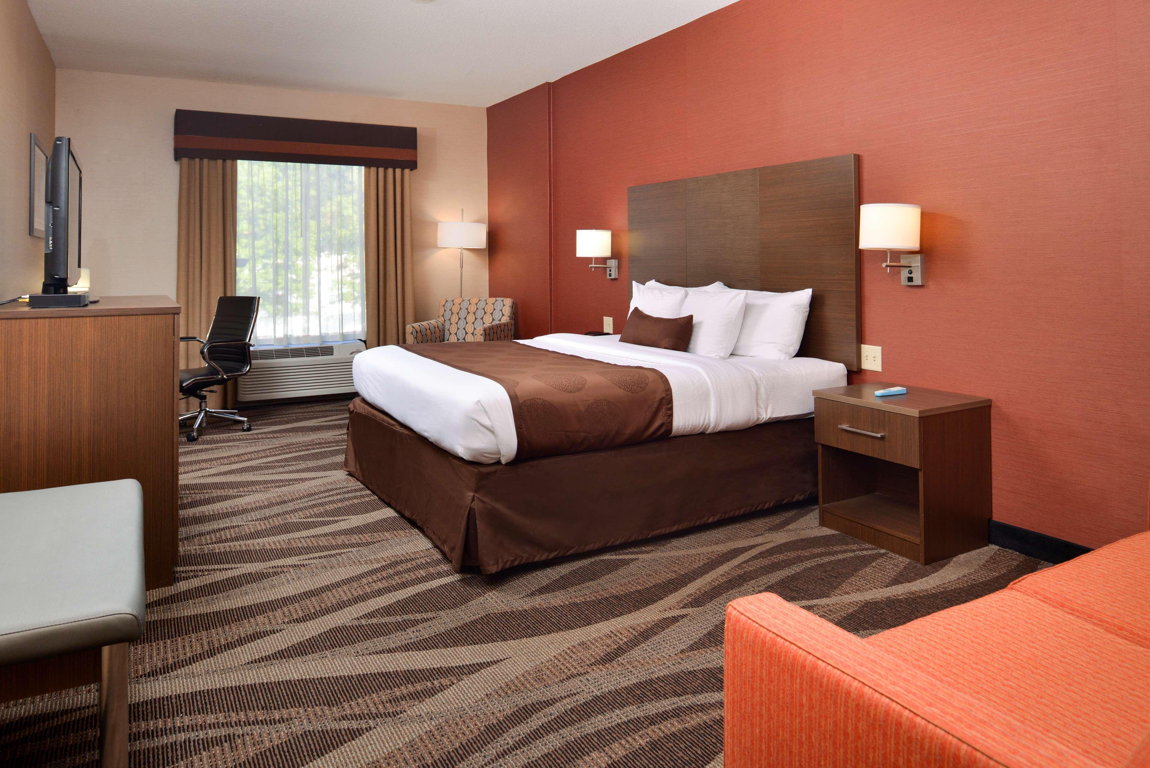 Best Western Plus University Inn Olean Eksteriør billede